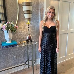 Elegant Black Strapless Gown